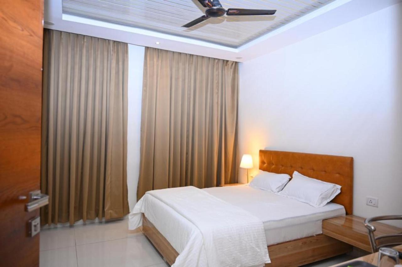 Hotel Hibiscus Tree- Bachupally Haidarábád Kültér fotó